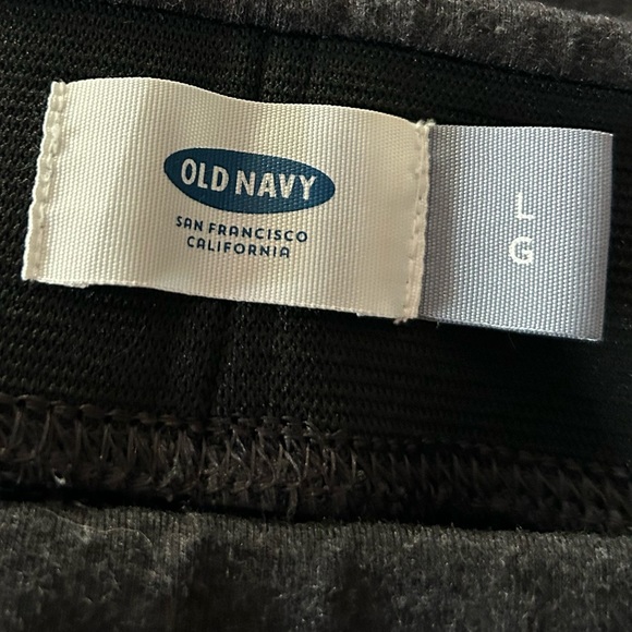 NWOT Old Navy Soft, Comfortable and beautiful Gray/Black Pants leggings - Picture 3 of 4